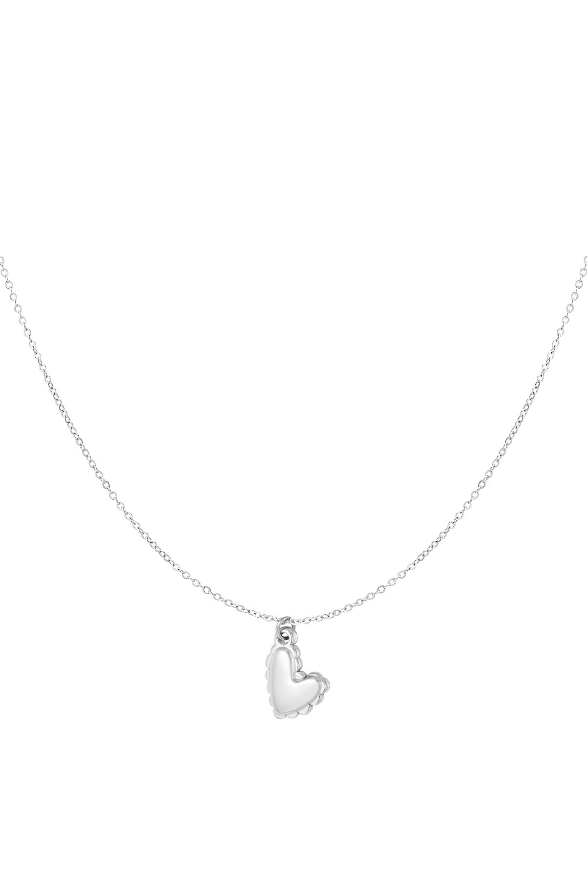Tiny Heart Necklace