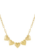 Ketting met grote statement harten en grove schakelketting goud