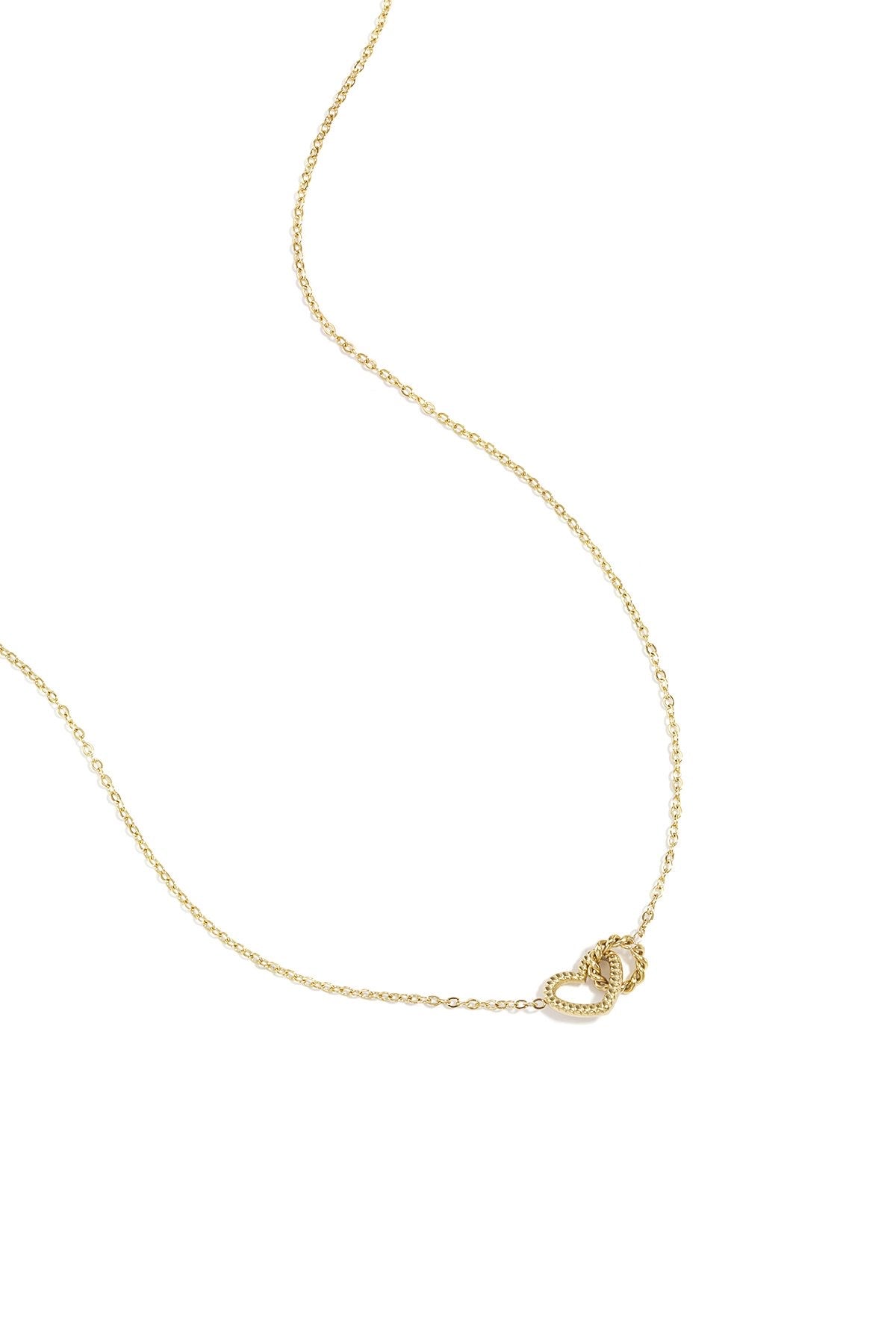 Ketting met hartjes in het goud