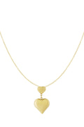 Ketting met dubbele hartjes in het goud