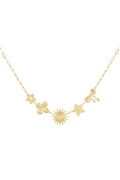 Statement ketting met verschillende figuurtjes van bloem, zon, ster en strik in het goud