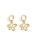 Oorbellen met bloemen en diamanten steentjes in het goud