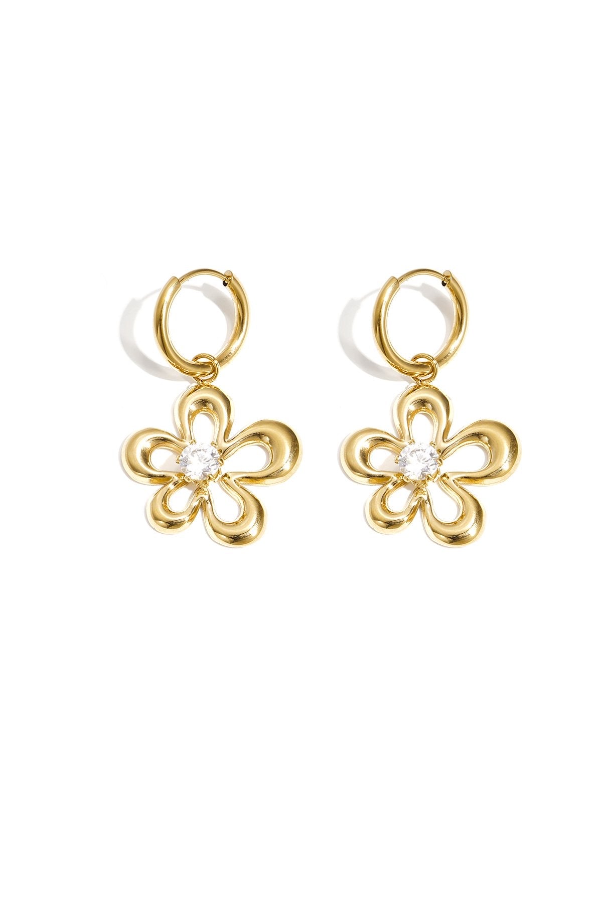Oorbellen met bloemen en diamanten steentjes in het goud