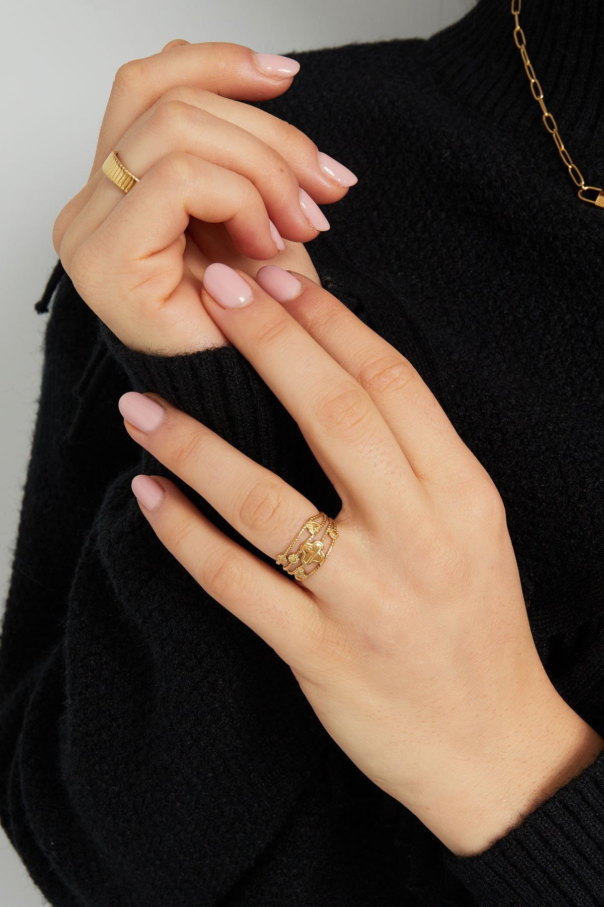 Clover Party Ring