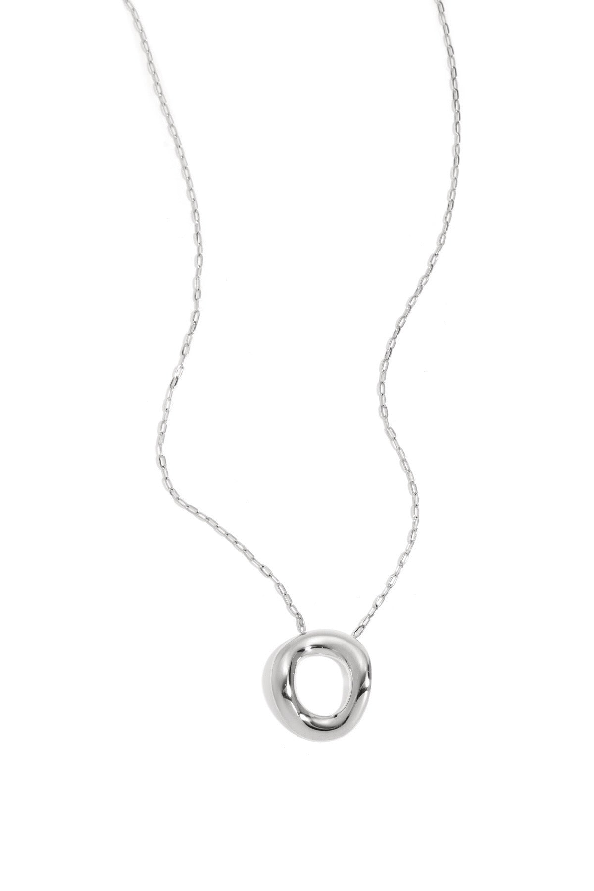 Statement ketting met ovaal in het zilver